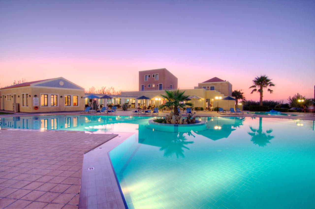 Sweety Club Solimar Emerald Rethymnon Exterior foto